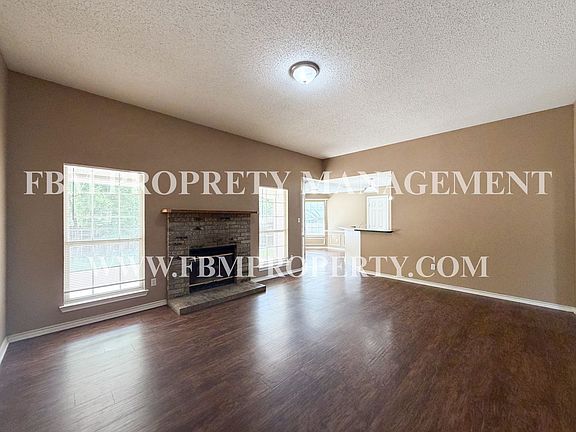 4th image of 1000 Short Line Blvd