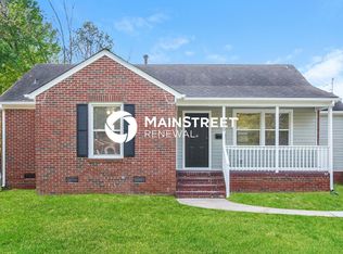 5520 The Plz, Charlotte, NC 28215