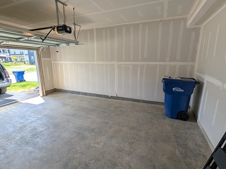 1059 Balsam Ln — Photo 30