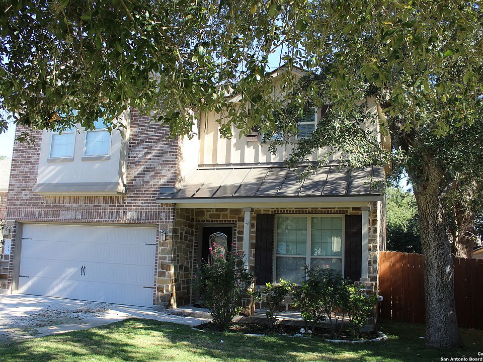 1st image of 124 CHISHOLM DR
