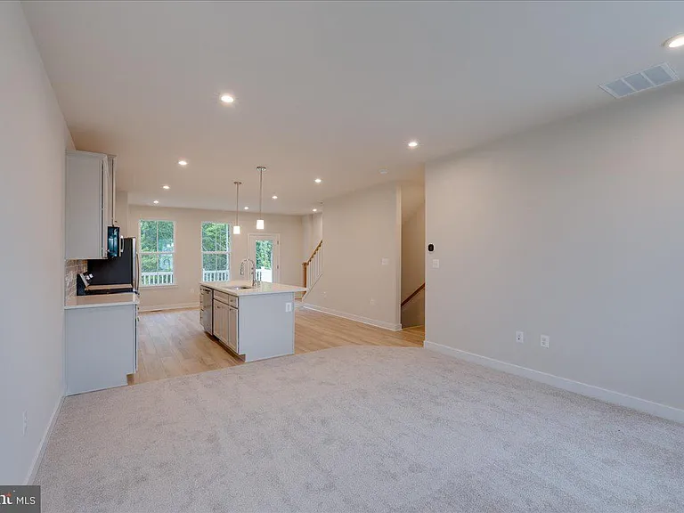 7238 Musca Shire Ln — Photo 12
