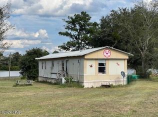 418 McDuff Dr, Alford, FL 32420