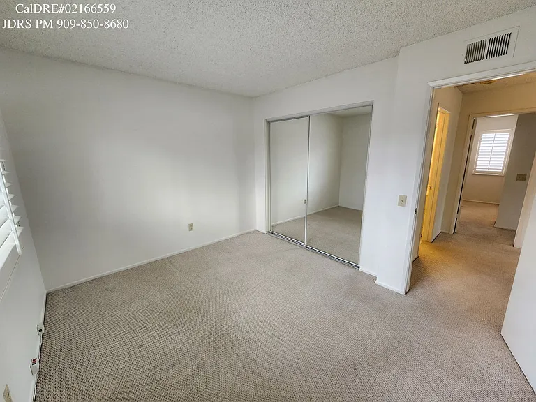 124 E Colorado Blvd #A — Photo 15