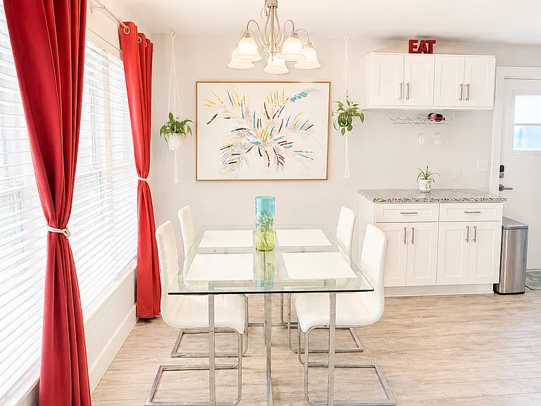 14014 Marguerite Dr — Photo 3