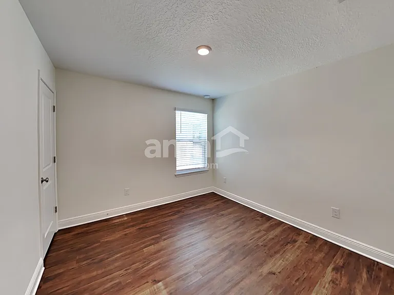 22565 Bellini Cir — Photo 28