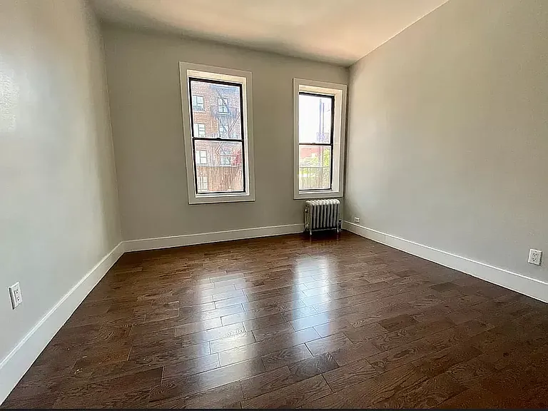 10 Vermilyea Ave #4D — Photo 4