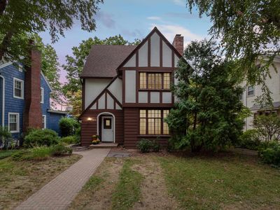 1819 Clinton St, Rockford, IL, 61103