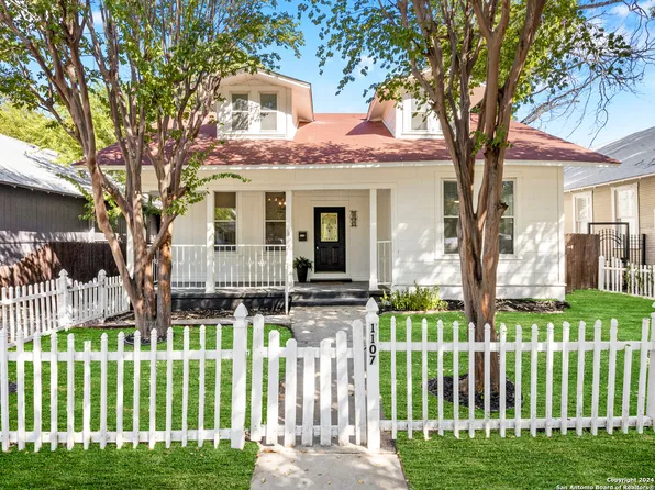 1107 W SUMMIT AVE, San Antonio, TX 78201
