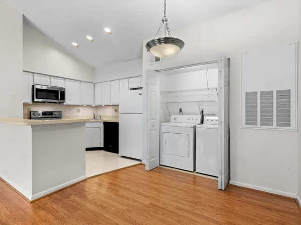 128 North Street #36, Groton, CT 06340