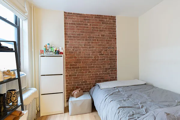 Rented by Corcoran | media 6