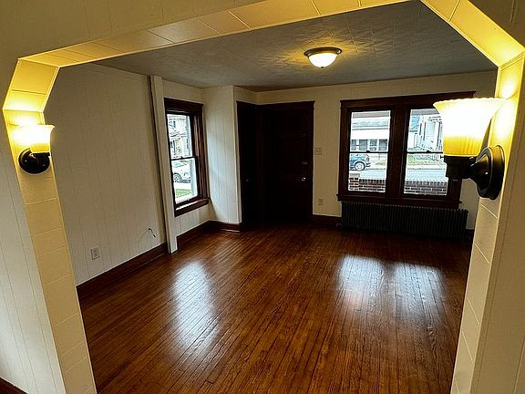 Unit 1 Living Rm