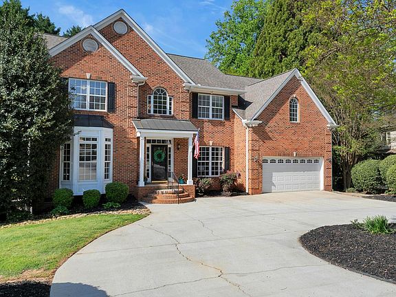 2nd image of 222 Brushy Meadows Dr
