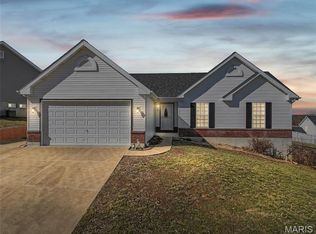 1829 Belmont Ct, Festus, MO 63028