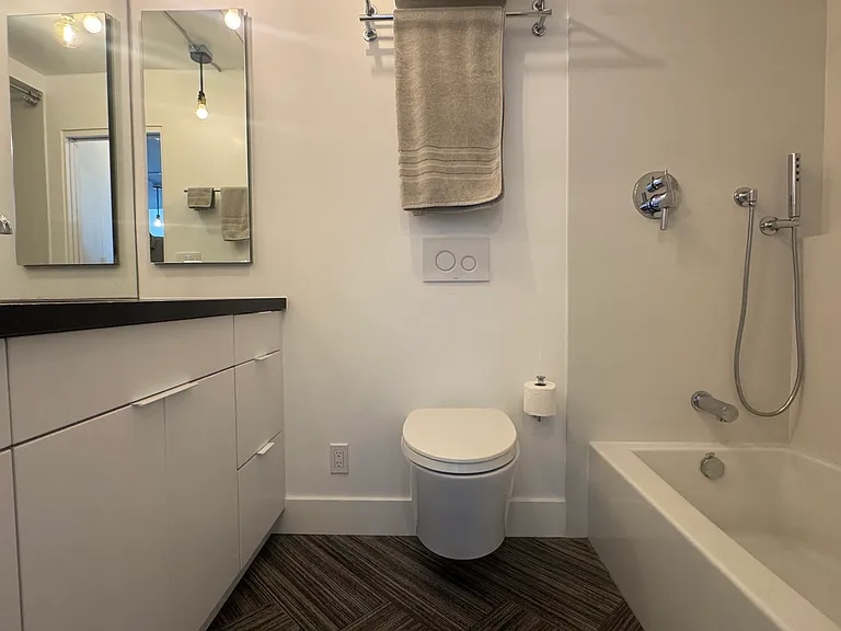 1730 Avenida Del Mundo #1601 — Photo 11