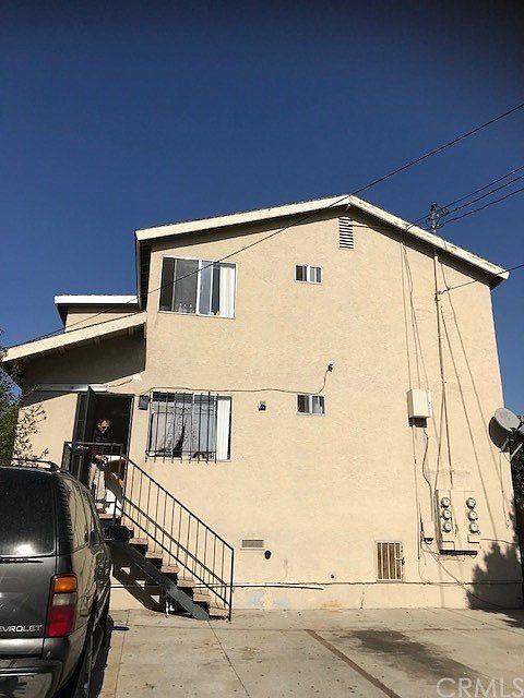 1st image of 1112 252nd St