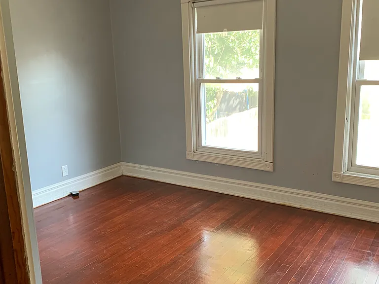 924 Santa Fe St — Photo 10