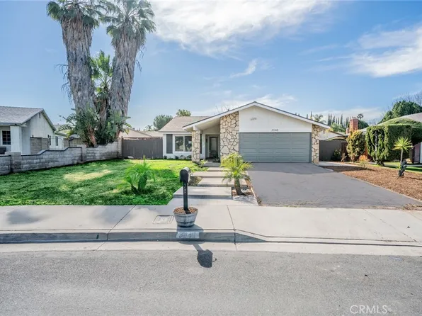 3048 Strassbourg Dr, Riverside, CA 92504