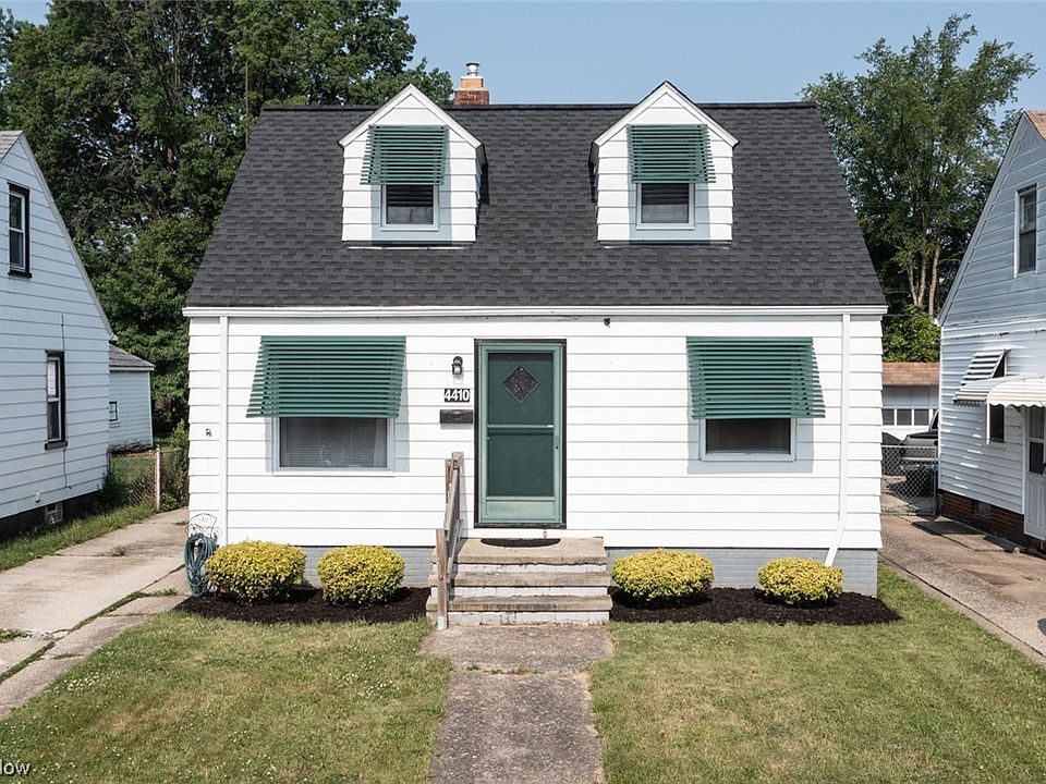 1st image of 4410 W 139th St