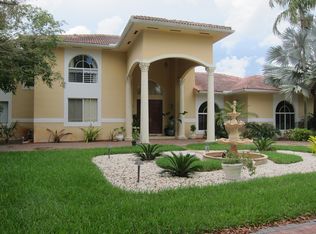 12184 SW 92nd Ave, Miami, FL 33176