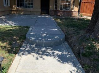 136 N Santa Ana St, Los Banos, CA