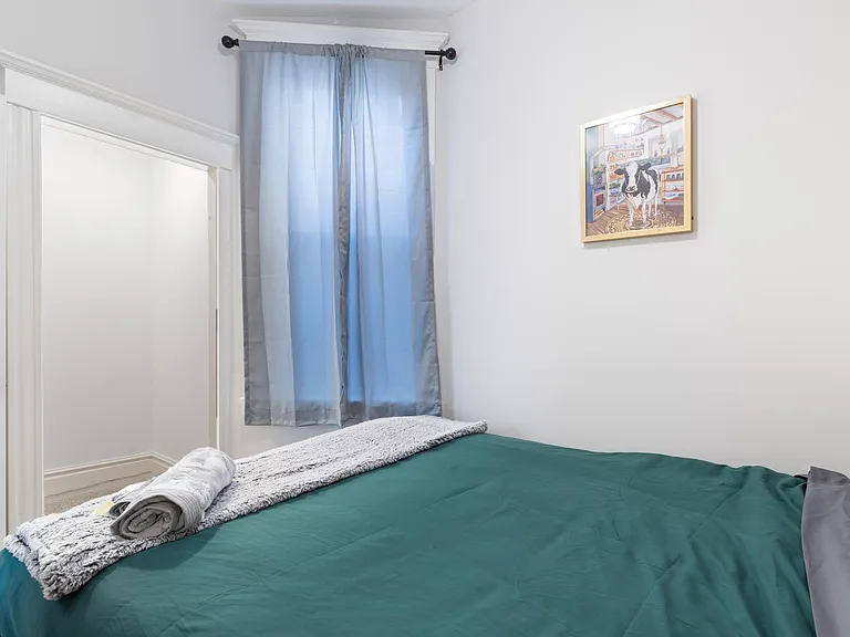 4009 W Gladys Ave #A — Photo 4