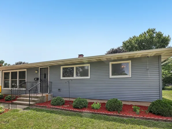 214 Acewood Blvd, Madison, WI 53714