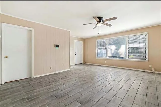 8936 Curran Blvd — Photo 2