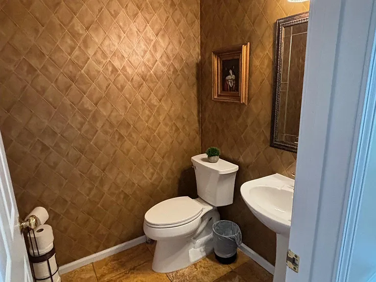 3513 Chastain Glen Ln NE — Photo 16