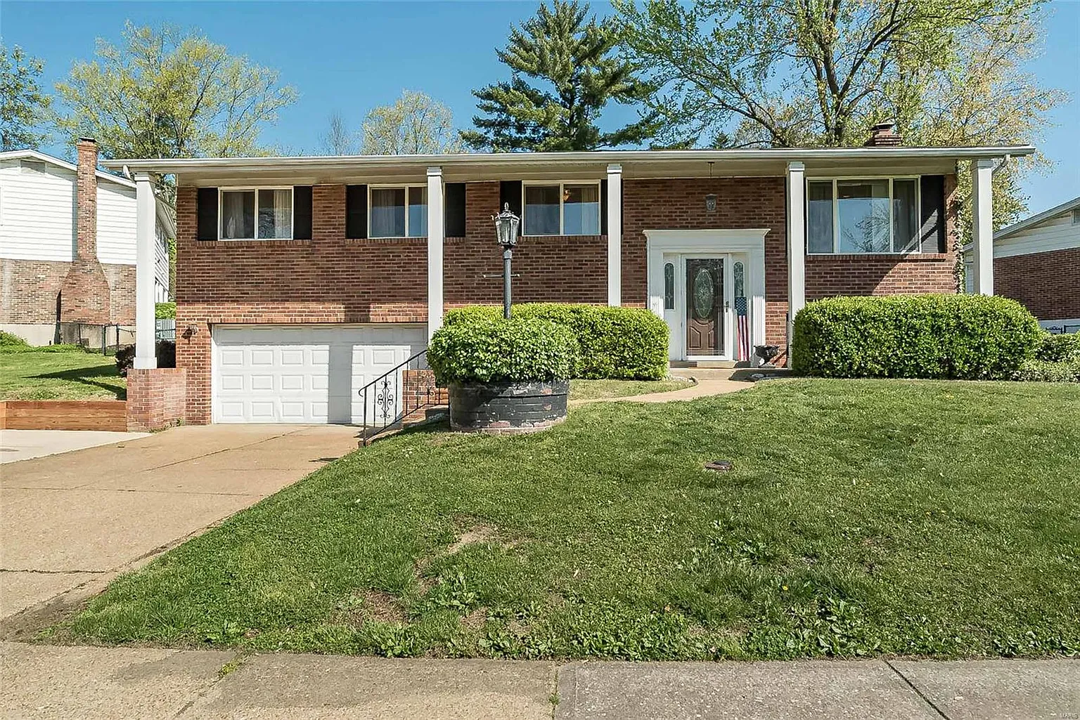 4677 Tauneybrook Dr photo 1