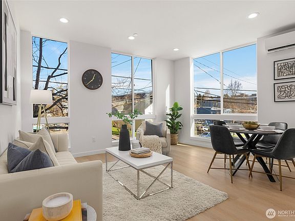 4th image of 957 N 35th Street