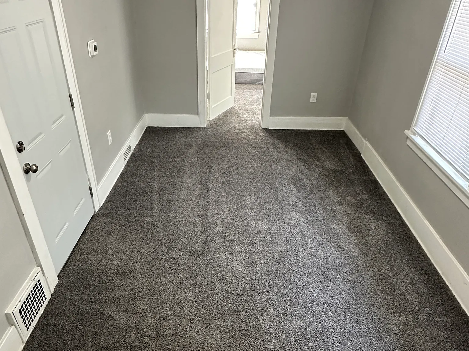 1 bed, 667 sqft, $900 — Photo 3