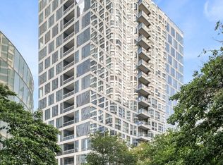 403 N Wabash Ave #8A, Chicago, IL 60611