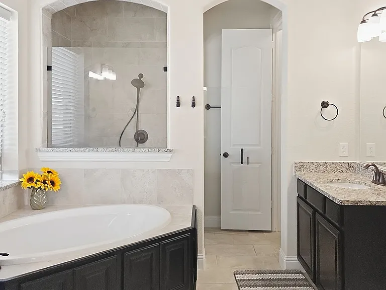104 Autumn Sage Dr — Photo 33