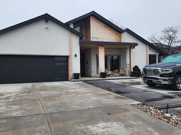 6413 Centennial Ct
