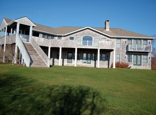 54 Meadow Ave, Westerly, RI 02891