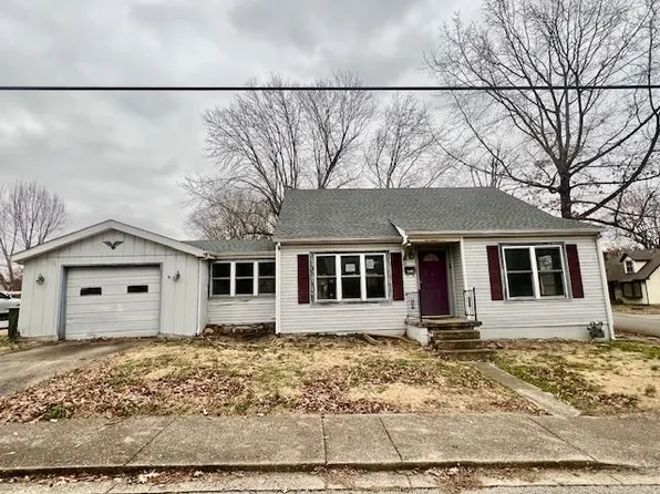 222 Daniel Dr, Madisonville, KY 42431