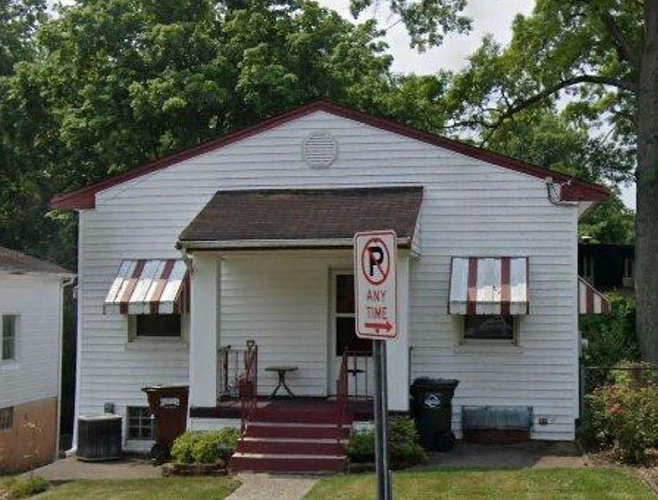 1st image of 1815 Catalpa Ave