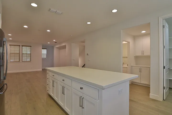 5838 W Las Positas Blvd — Photo 9