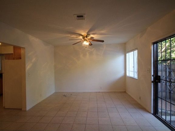 3rd image of 746 N Garfield Ave APT 5