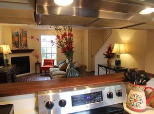 54 Higgins Ct, Baton Rouge, LA 70808