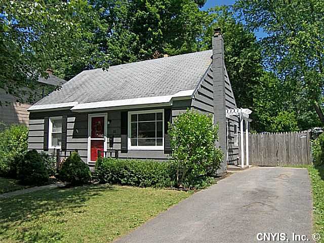 1st image of 22 Mildred Ave