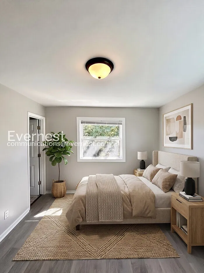 3 bed, 1.5 bath, 932 sqft, $1,600 — Photo 3
