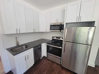 Rented by Bruma Realty LLC