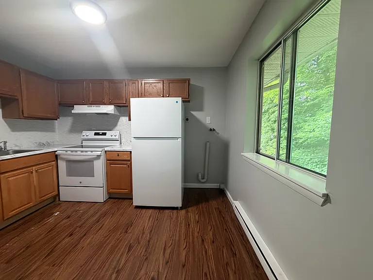 72 Dallas Ave #17A — Photo 2