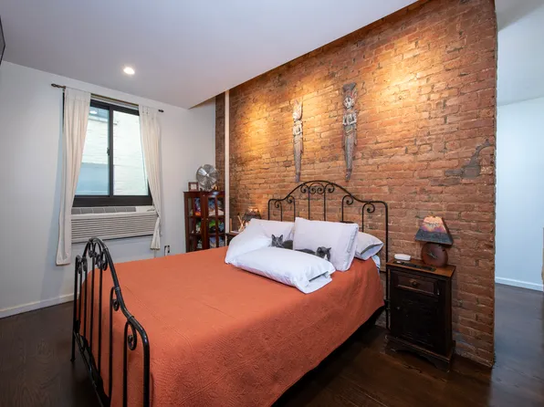 1809 Adam Clayton Powell Boulevard image 5 of 10