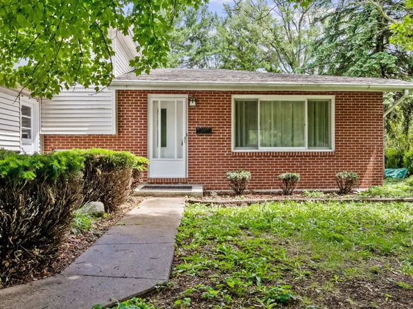 189 S Park Blvd, Glen Ellyn, IL 60137
