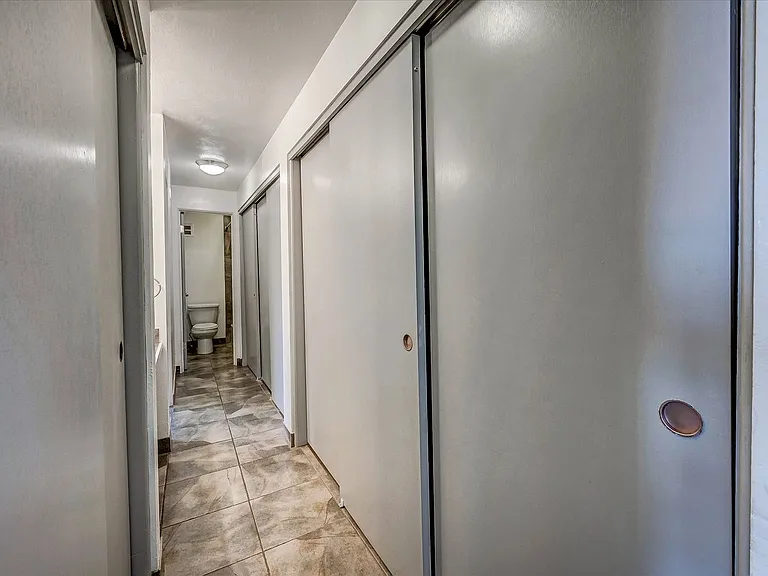 Aruba Apartments — Photo 40