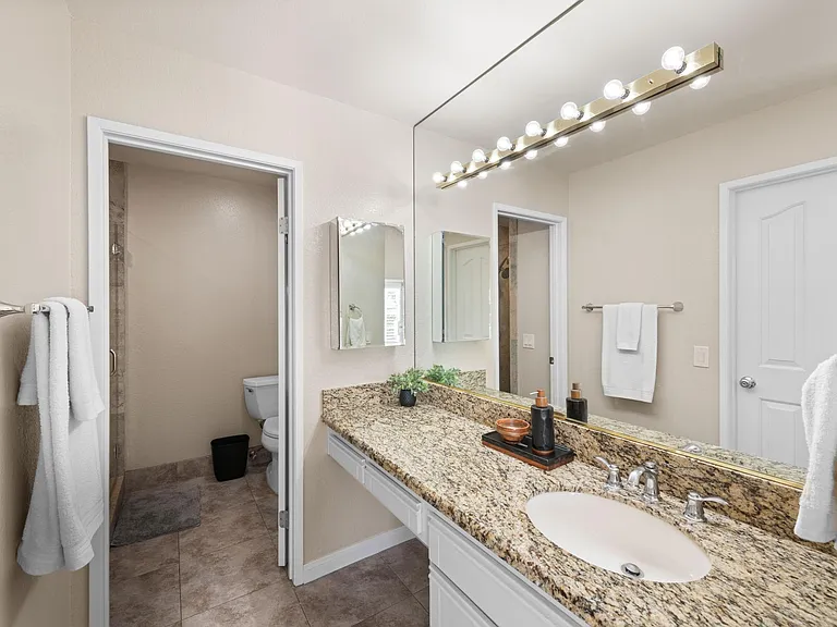 43754 Avenida Alicante — Photo 13