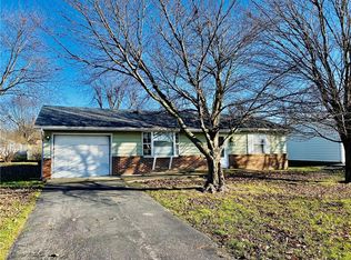 922 S 6th Ave, Hoopeston, IL 60942
