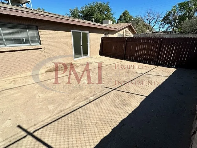 2105 Espina Street #10 — Photo 38